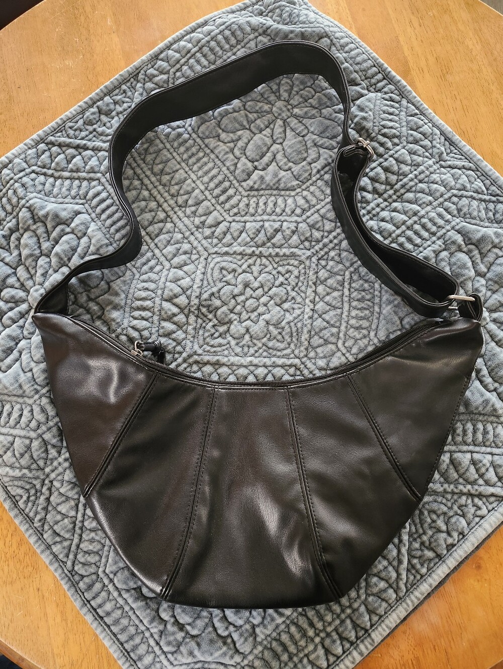 American Eagle Neutral Faux Leather Hobo Shoulder Bag | NWoT Stylish